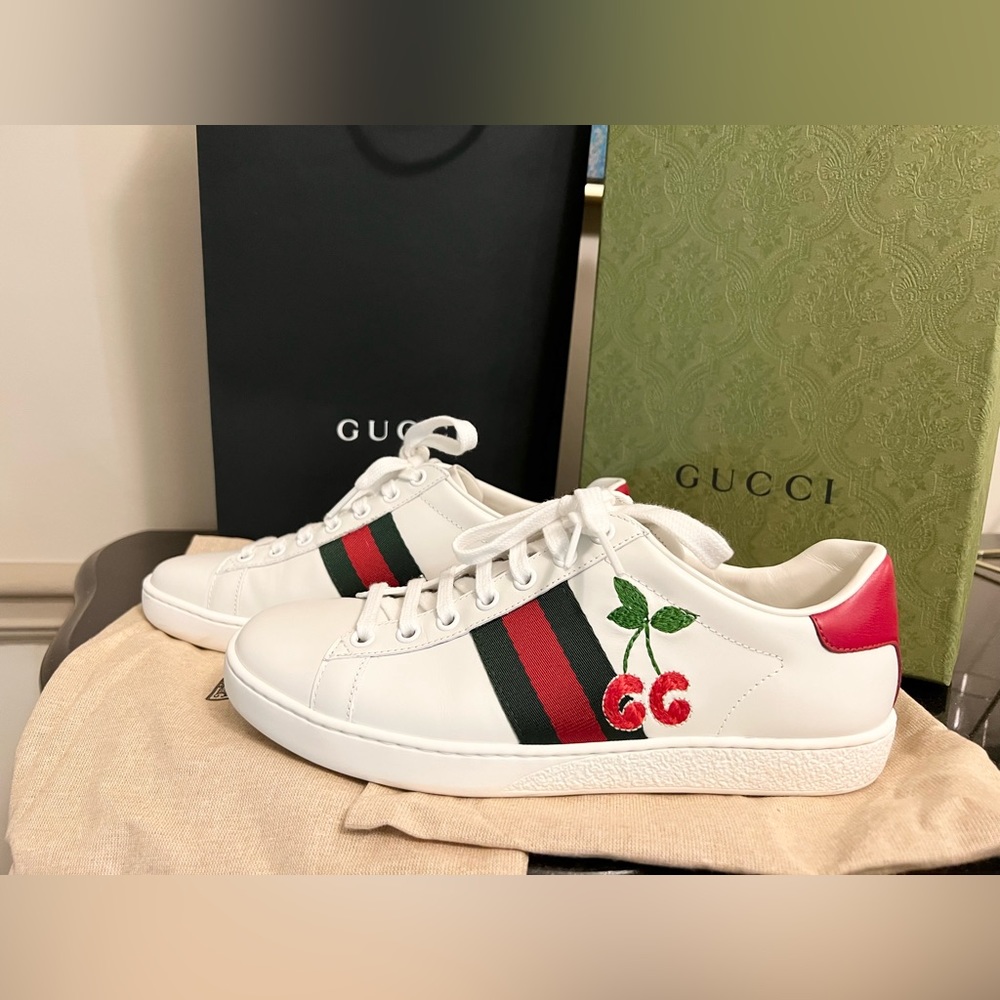 Gucci Ace GG Cherry Sneaker